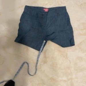 Isaac Mizrahi Short